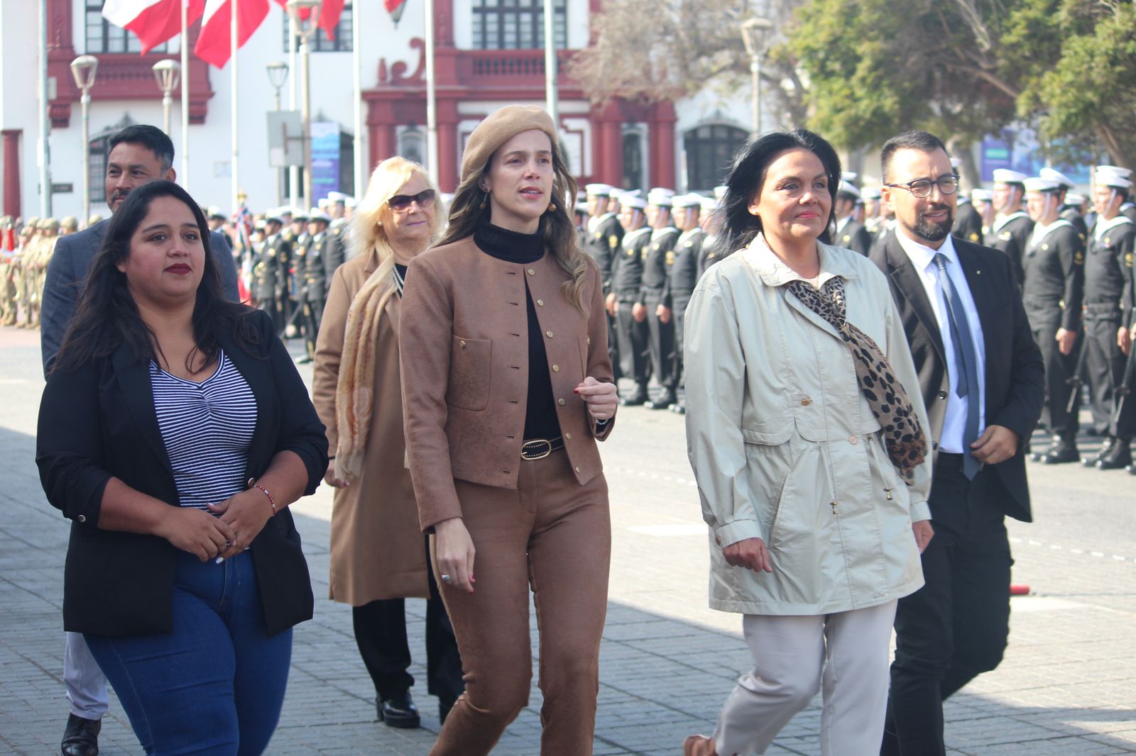 LA SERENA CONMEMORÓ DÍA DE LAS GLORIAS NAVALES CON MULTITUDINARIO DESFILE